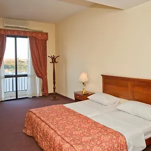 Hotel By St Sliema